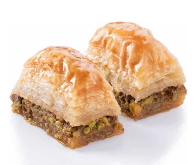 Baklava 2 Pieces.